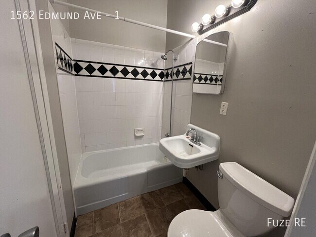 Building Photo - 1562 Edmund Ave W