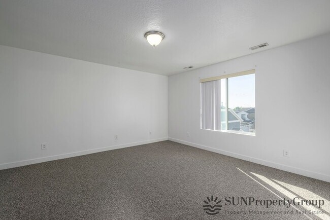Building Photo - 3551 Sojo Dr S