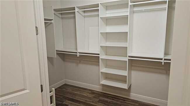 Building Photo - 2305 Ariane Dr