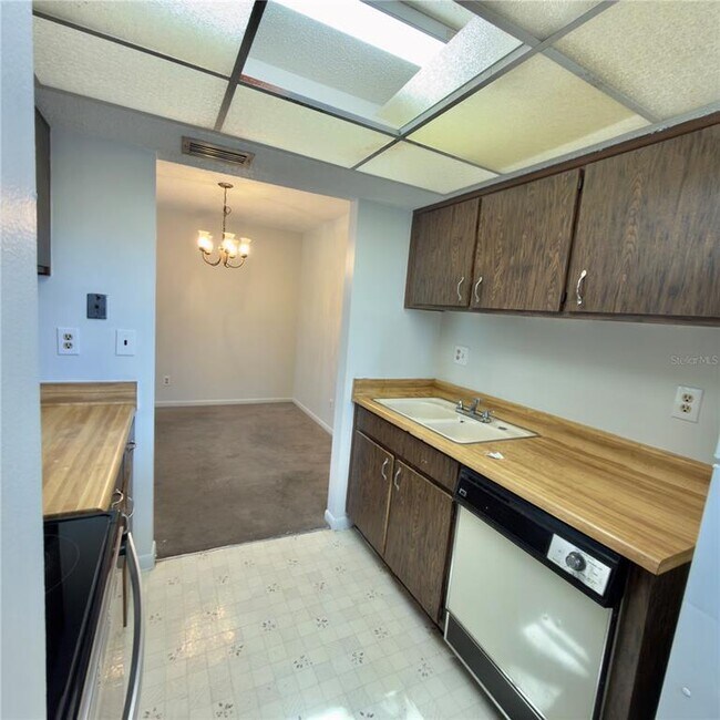 Building Photo - 4279 Pinebark Ave