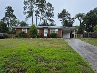 Building Photo - 3314 Oakridge Dr