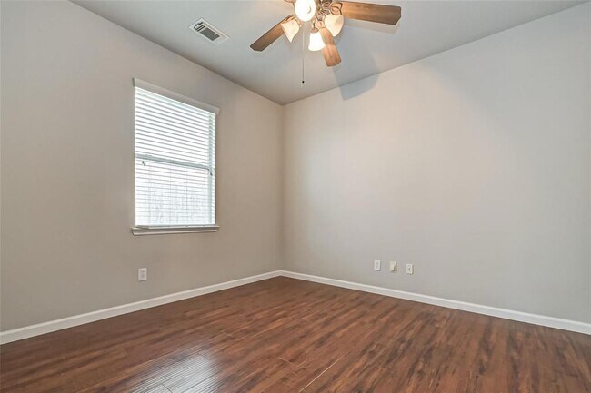 Building Photo - 11310 English Rose Trail