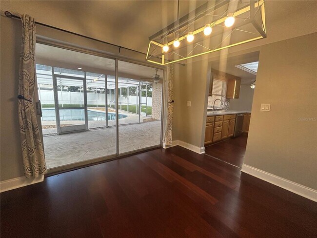 Building Photo - 3143 Fiesta Dr