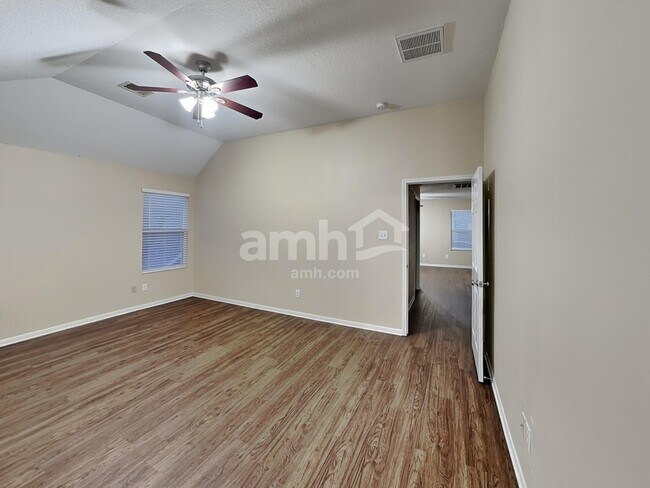 Building Photo - 4823 Dappled Grove Trl