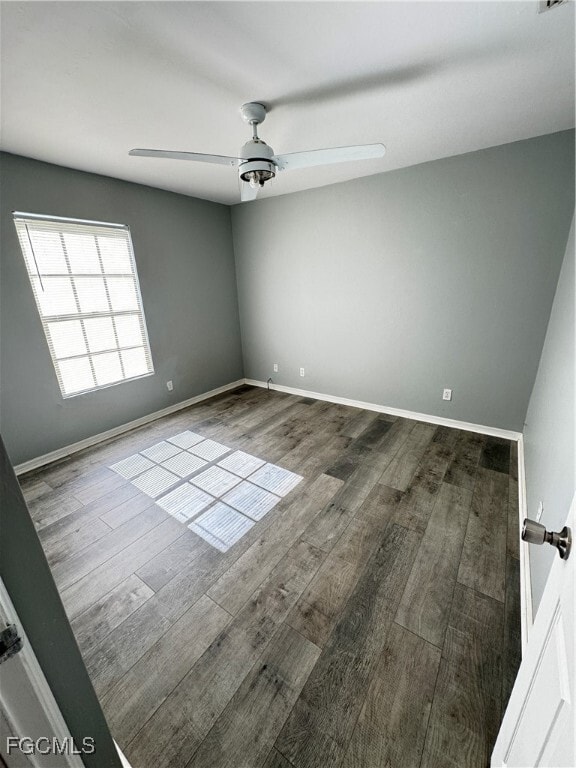 Building Photo - 2021 Wells Ave