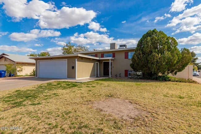 Building Photo - Great home in best ASU student neighborhood around campus
