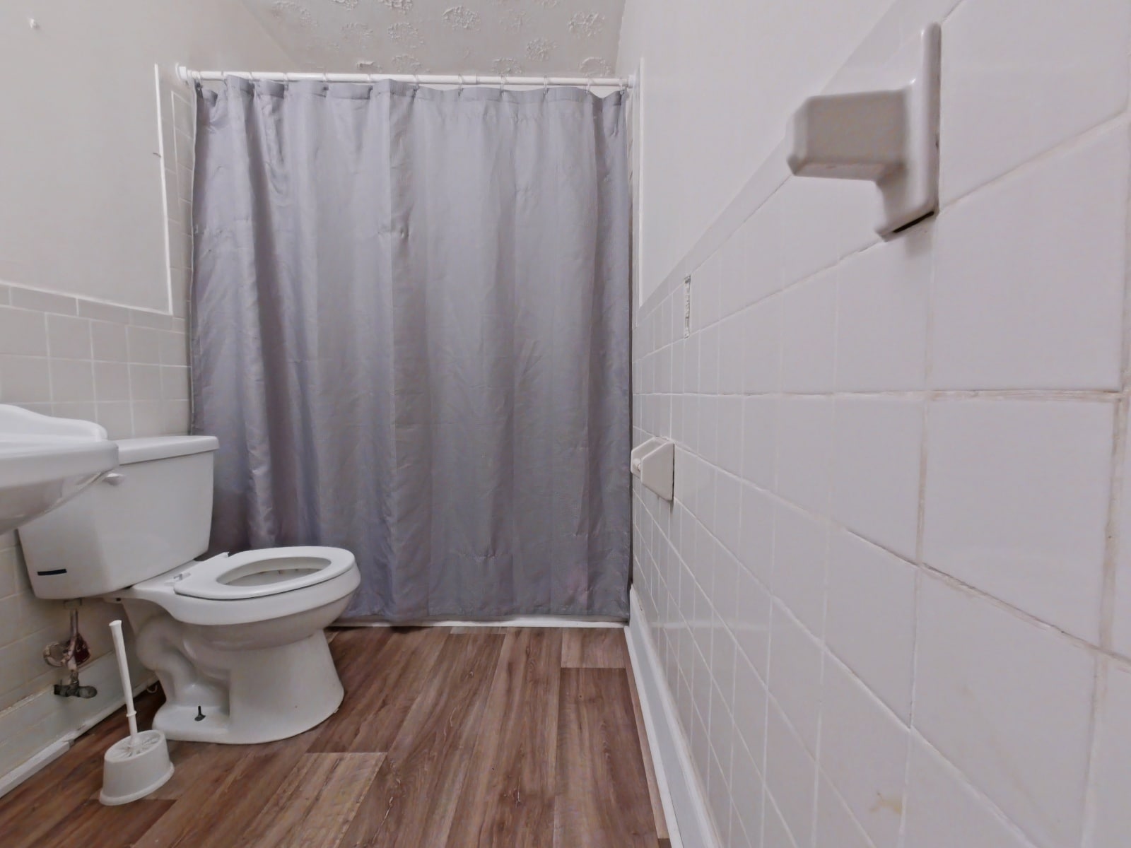 Building Photo - 822 Holt Ave