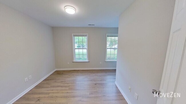 Building Photo - 1517 Everett Springs Dr