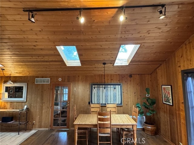 Building Photo - 456 S Skyline Dr