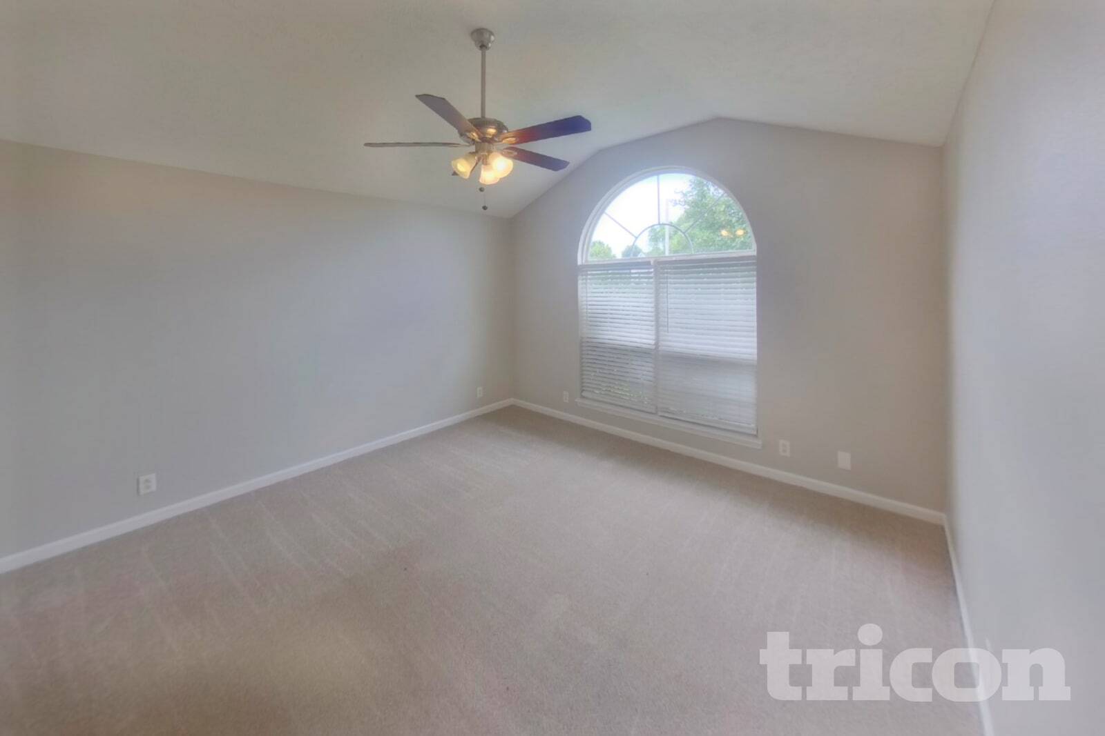 Building Photo - 3310 Perlino Dr