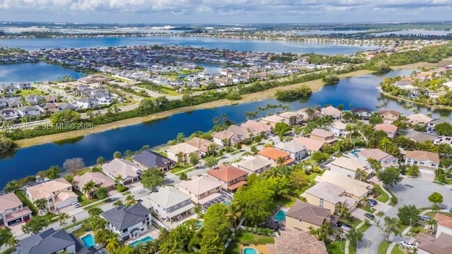 Building Photo - 17407 SW 36th St