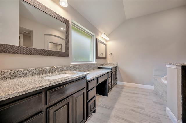 Building Photo - 9820 Surveyor Rd