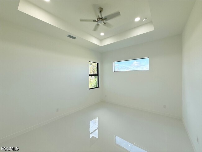 Building Photo - 4238 NW 34th Terrace