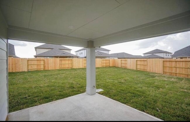 Building Photo - 21607 Blue Sapphire Ct