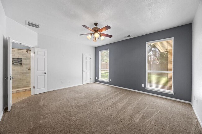 Building Photo - 1607 Juniper Ridge Loop