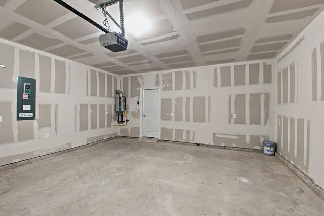 Building Photo - 810 Honeydew Ln