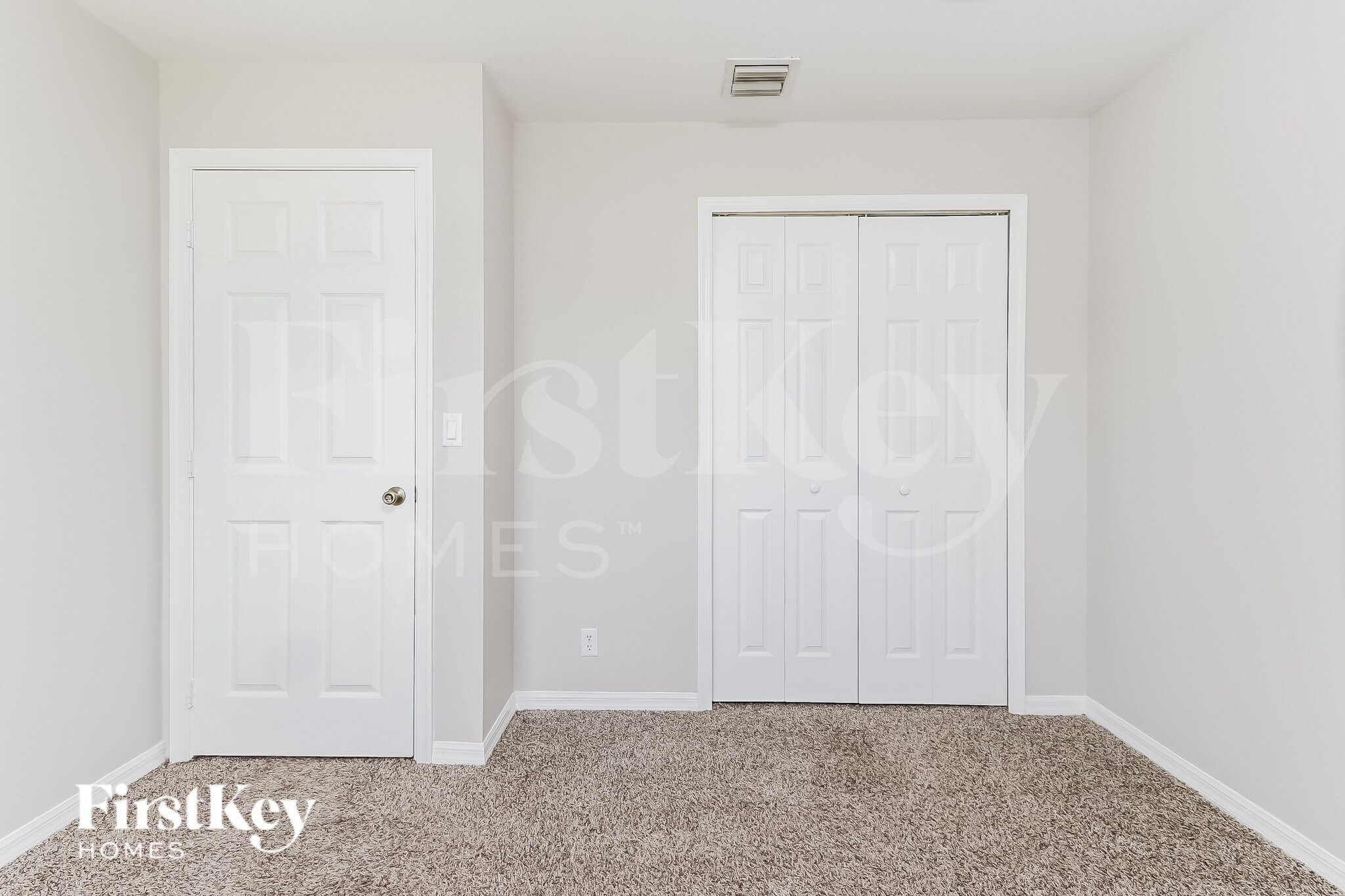 Building Photo - 3526 SW Rosardo St