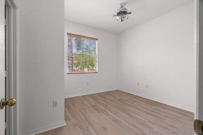 Building Photo - 3210 Merrick Terrace