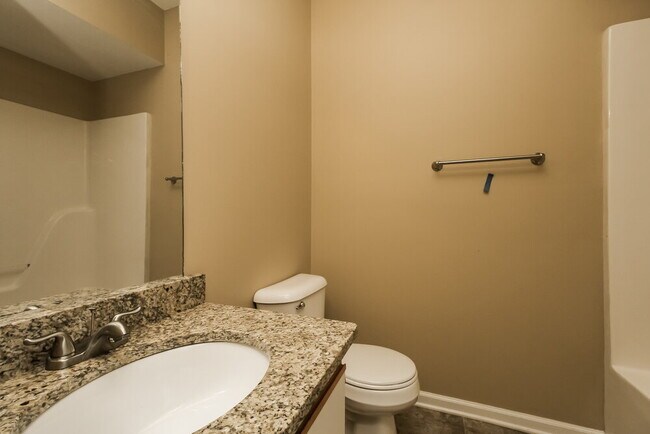 Building Photo - 1720 Jimmy Cove