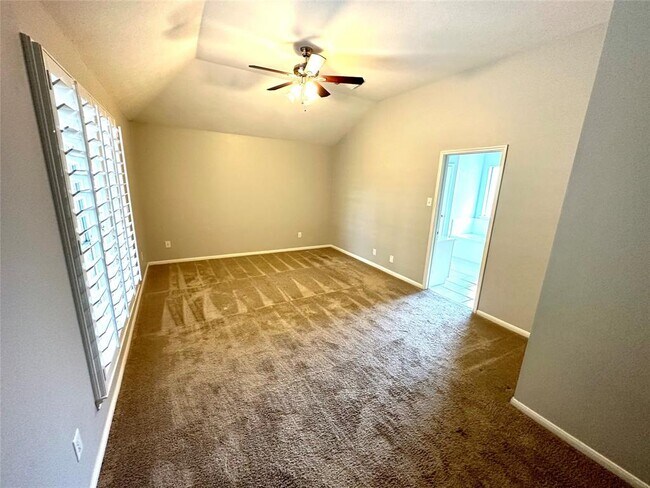 Building Photo - 20319 Eden Pines