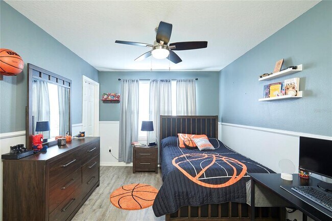 Building Photo - 7024 White Treetop Pl