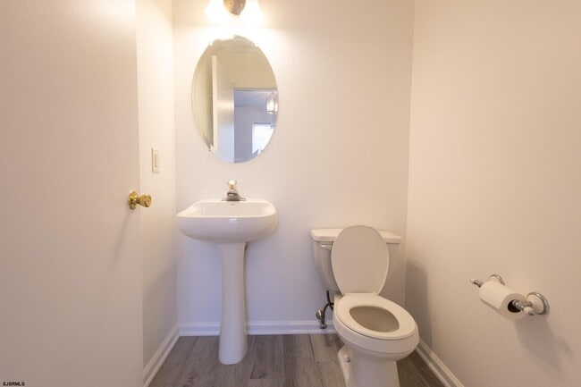 Building Photo - 4 Millard Ave