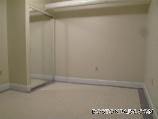 Building Photo - 38 Hemenway St