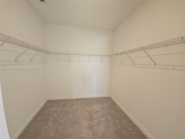 Building Photo - 2530 SE 29th St