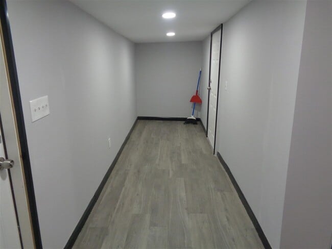 Building Photo - 111 E Patrick Rd
