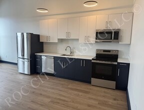 Building Photo - 151 St Paul St