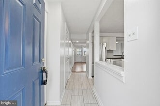 Building Photo - 7 Leatherwood Ct