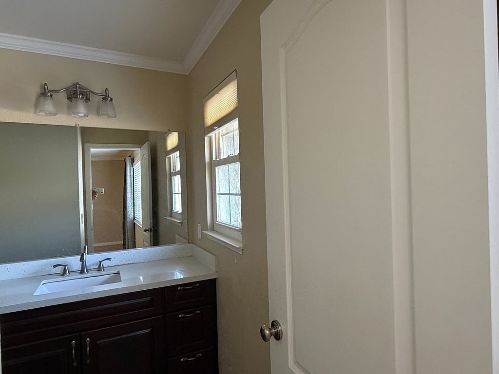 Building Photo - 1695 Merrill Dr