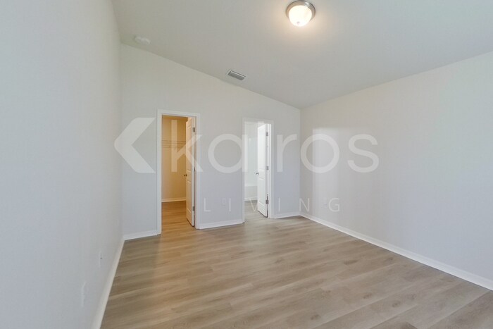 Building Photo - 18318 Gibraltar Ln