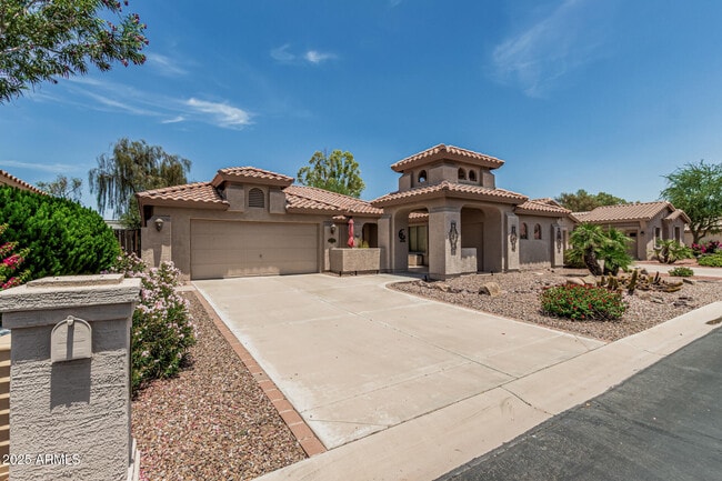 Building Photo - 8846 E Copper Dr