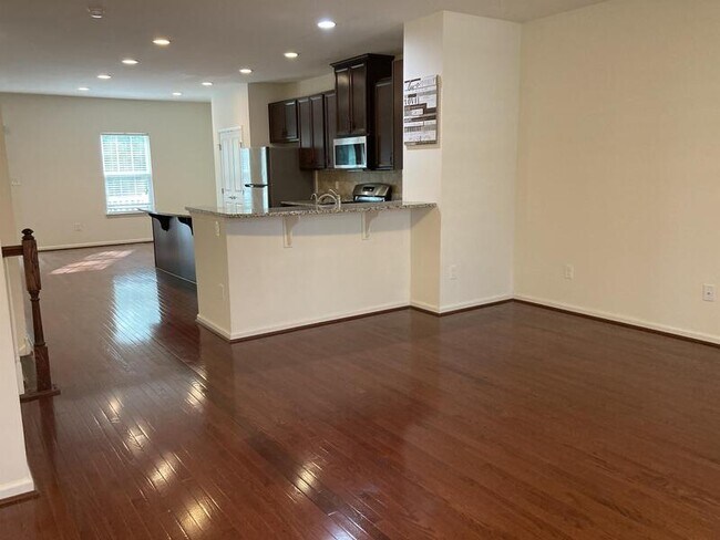 Building Photo - 227 W General Grey Ct