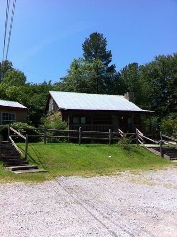 Building Photo - Pioneer Village