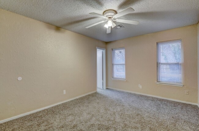 Building Photo - Spacious 3 bedroom house in Norman
