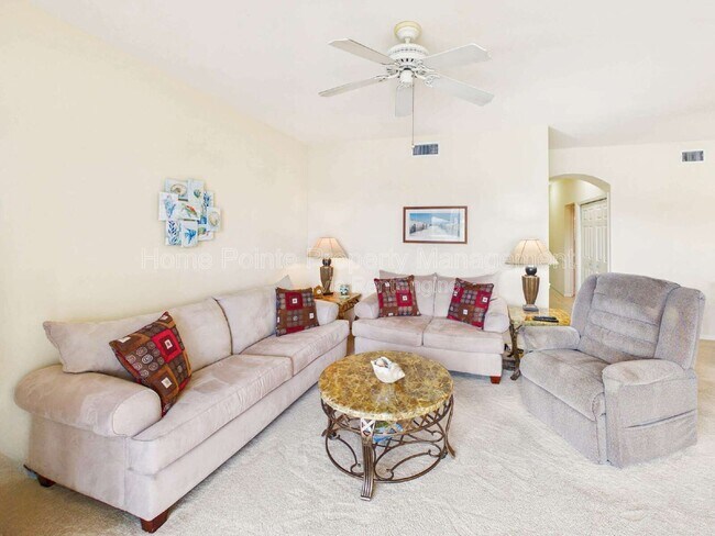 Building Photo - 20611 Country Creek Dr