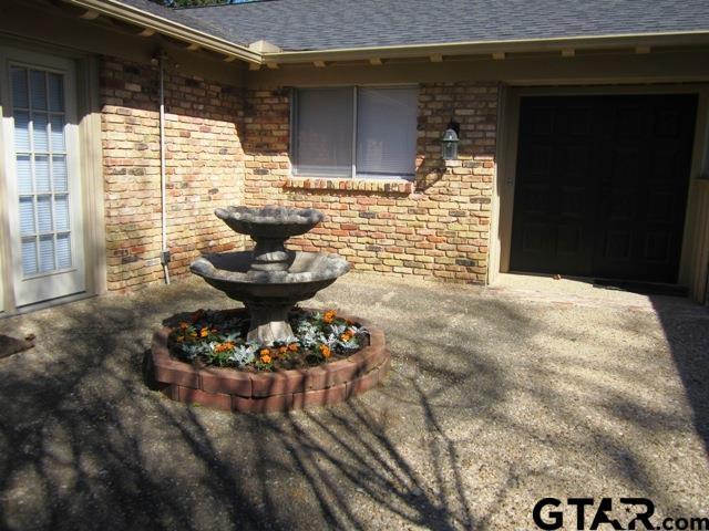 Building Photo - 328 Brookwood Dr