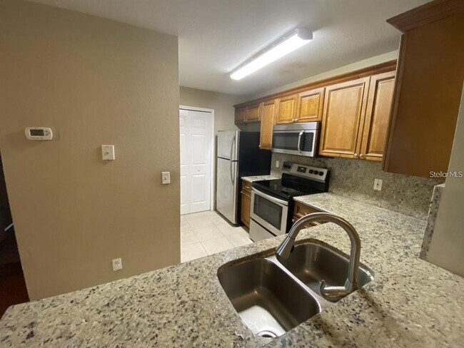 Building Photo - 7618 Pissarro Dr