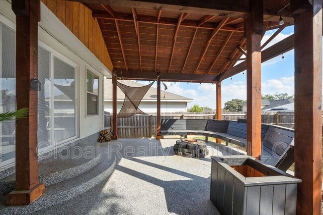 Building Photo - 10014 Collenback Run