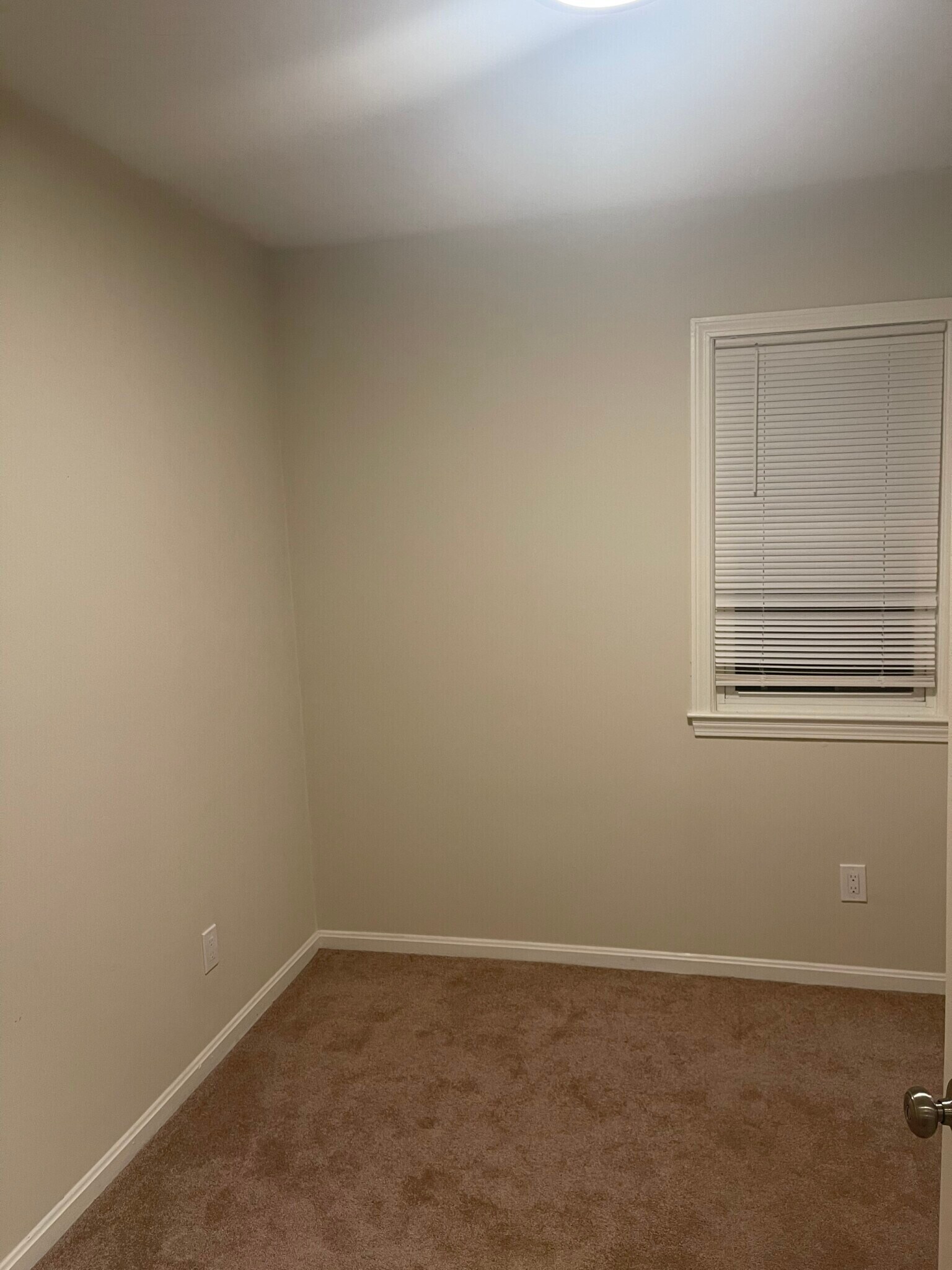 Building Photo - 14 Callender St