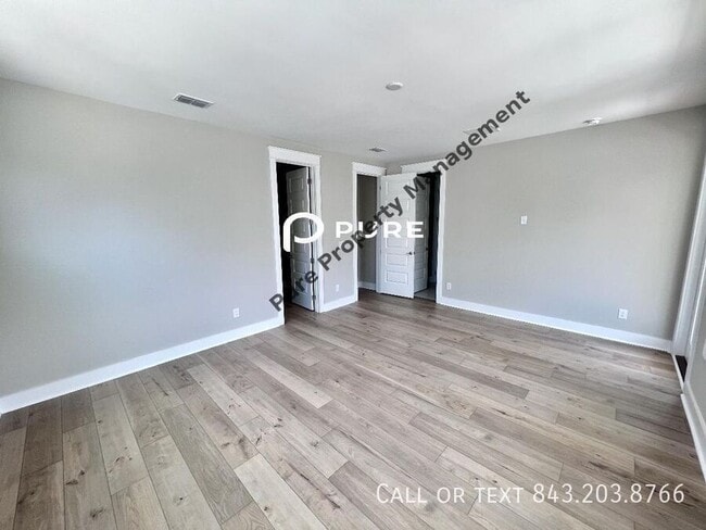 Building Photo - 2225 Cultura Cir