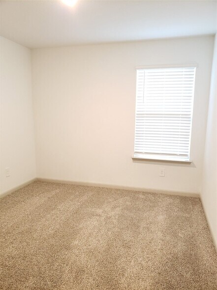 Building Photo - 1510 Westland Ct