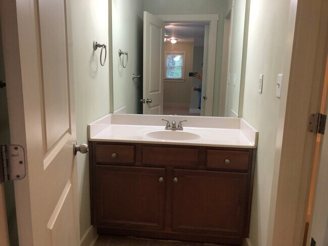 Building Photo - PRE-LEASING FOR AUGUST 2026!