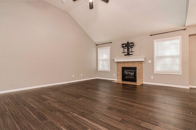 Building Photo - Please View 3D Virtual Walk-Through Before...