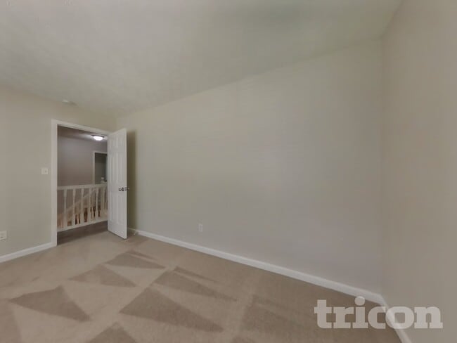 Building Photo - 220 Stevenson Trail