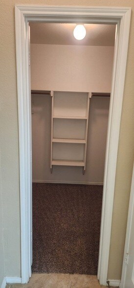Building Photo - 1209 Nocona Dr