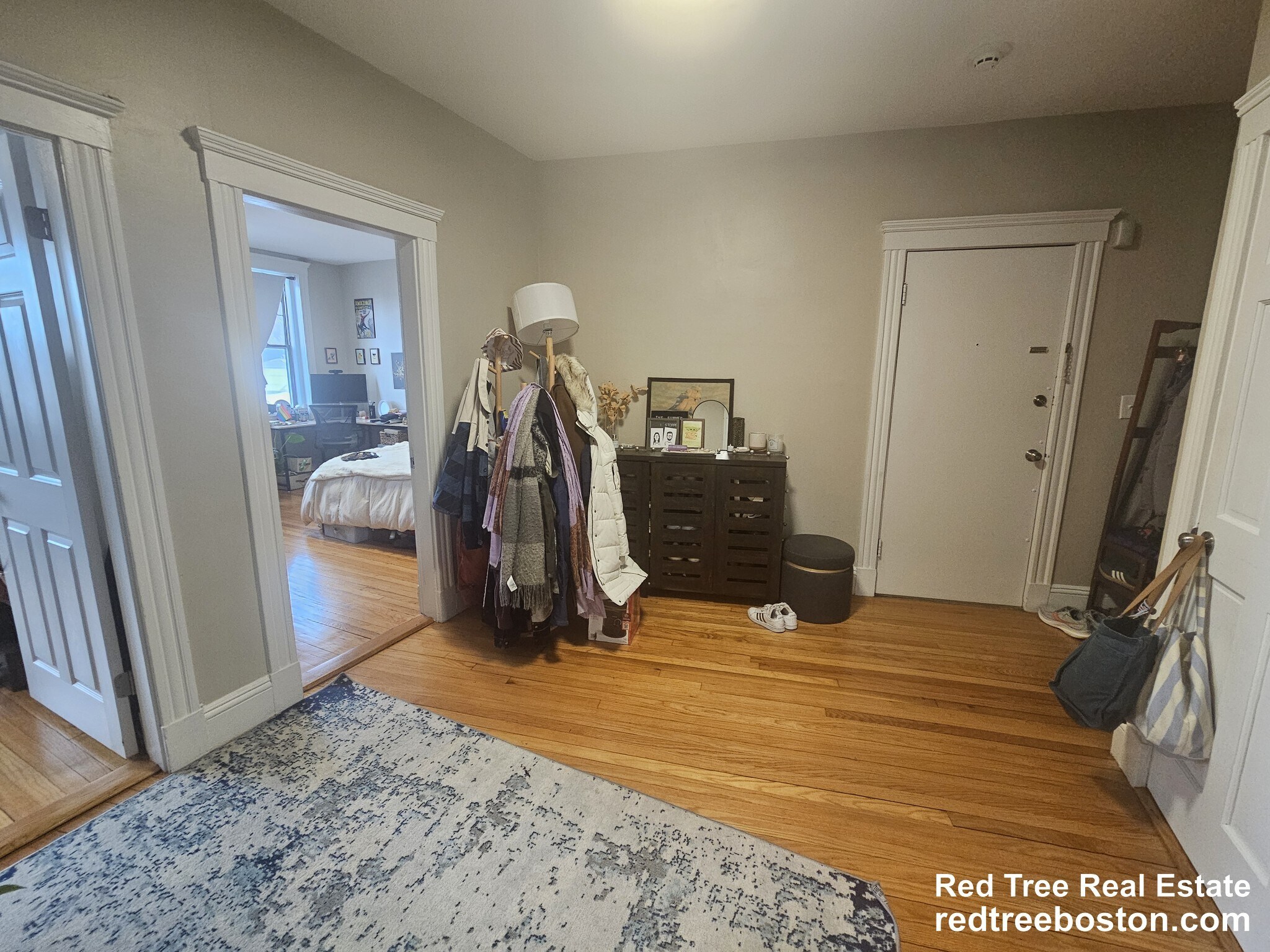 Building Photo - 370 Chestnut Hill Ave