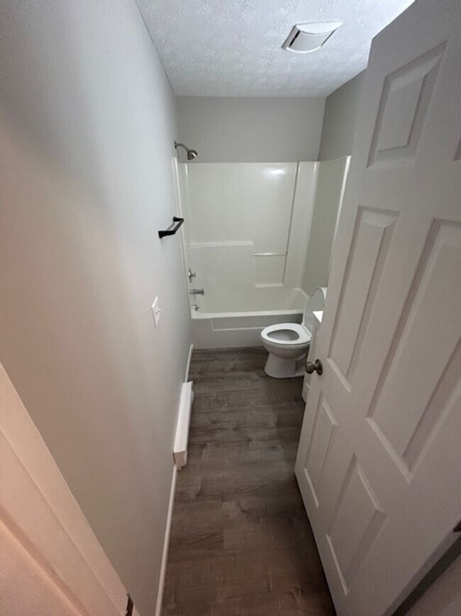 Building Photo - Find Your Perfect Home at Bunker Hill Court